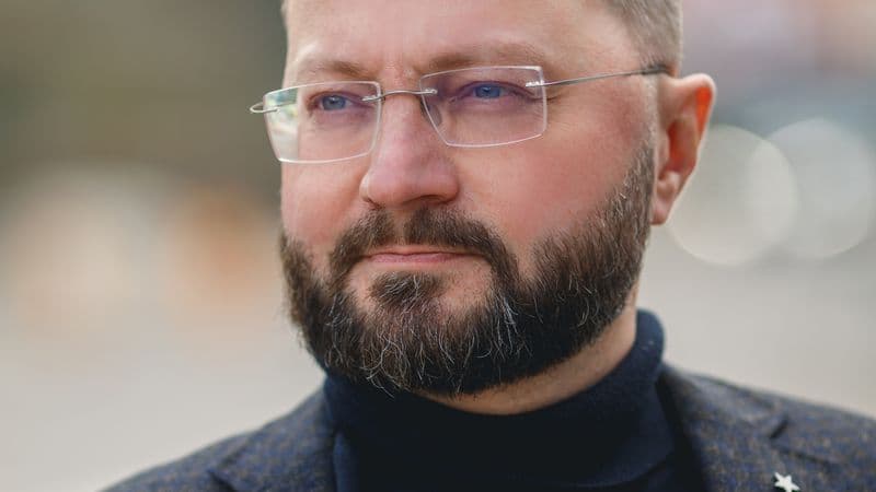 Дмитрий Степанин